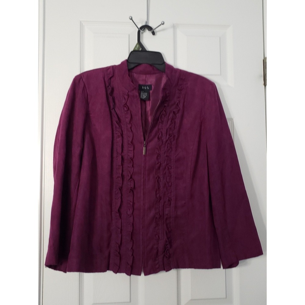 R.Q.T Womans Zipup Blazer Wine Color Size Large